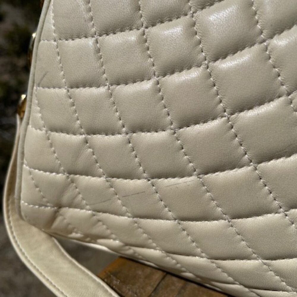 Bally Crossbody Quilted Bag Vintage White - Picture 15 of 16